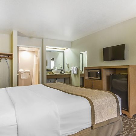 Days Inn & Suites By Wyndham Arcata Extérieur photo