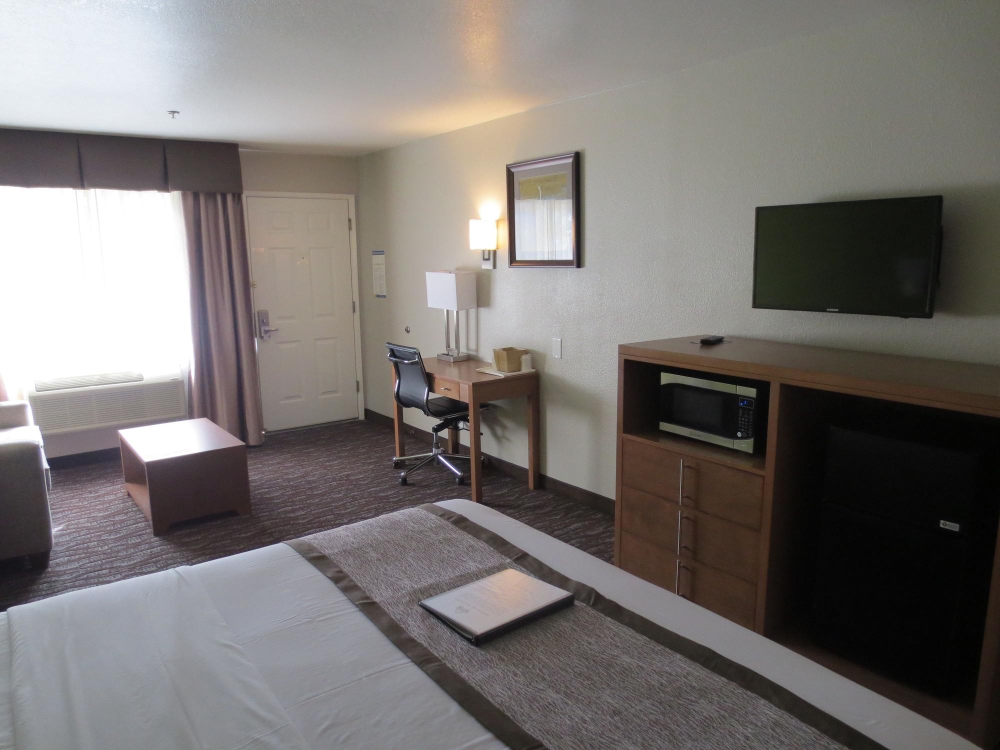 Days Inn & Suites By Wyndham Arcata Extérieur photo